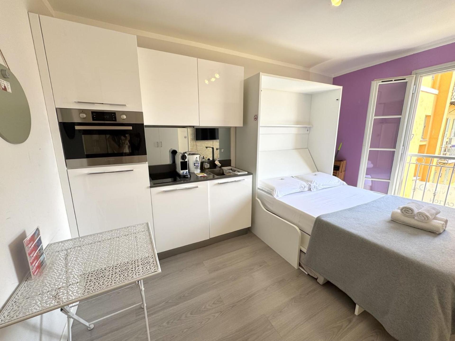 Aparthotel Riviera Nice Cote D'Azur - Old Town - Studio Ac - Sea View - 50M Promenade Des Anglais- La Maison Linda Eksteriør billede